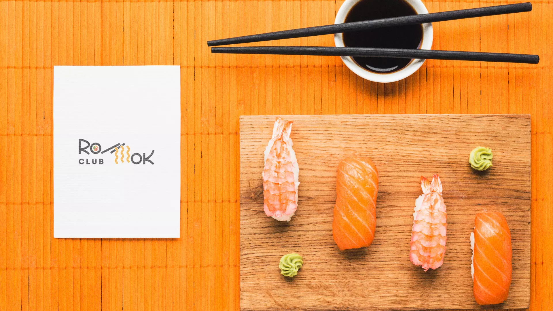 Создание логотипа суши-бара «Roll Wok Club» в Межгорье